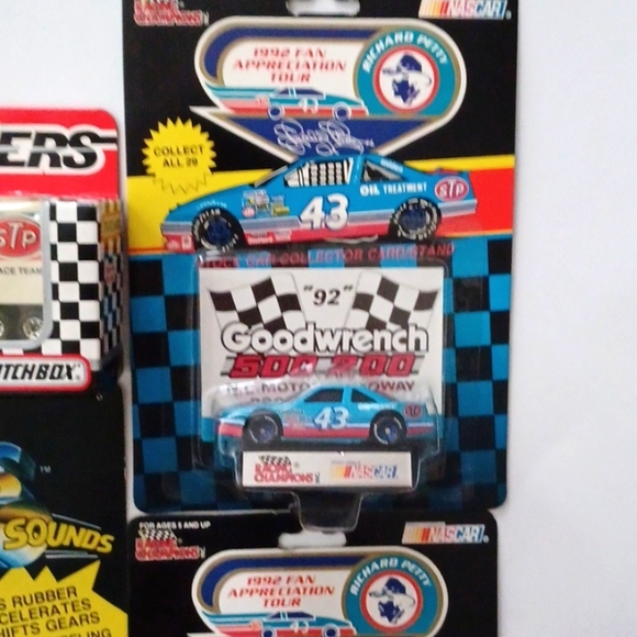 6 RARE Vintage Richard Petty Diecast Collection - Picture 6 of 8